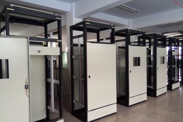 陈场镇控制柜-控制柜布线要求